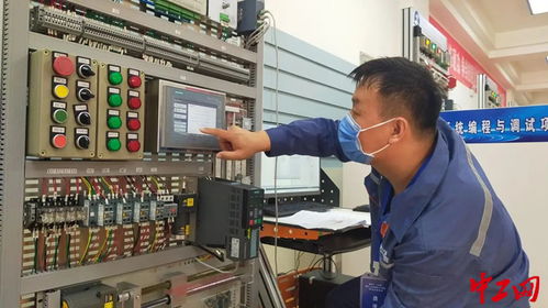 包头市“工匠杯”电工（企业智能工厂方向）职业技能比赛圆满落幕 网络技术赋能产业升级